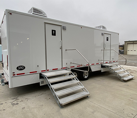 8 stall shower portable trailer