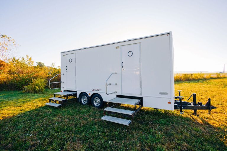 Restroom Trailers For Rent In Ohio - Miller Portabler (4)